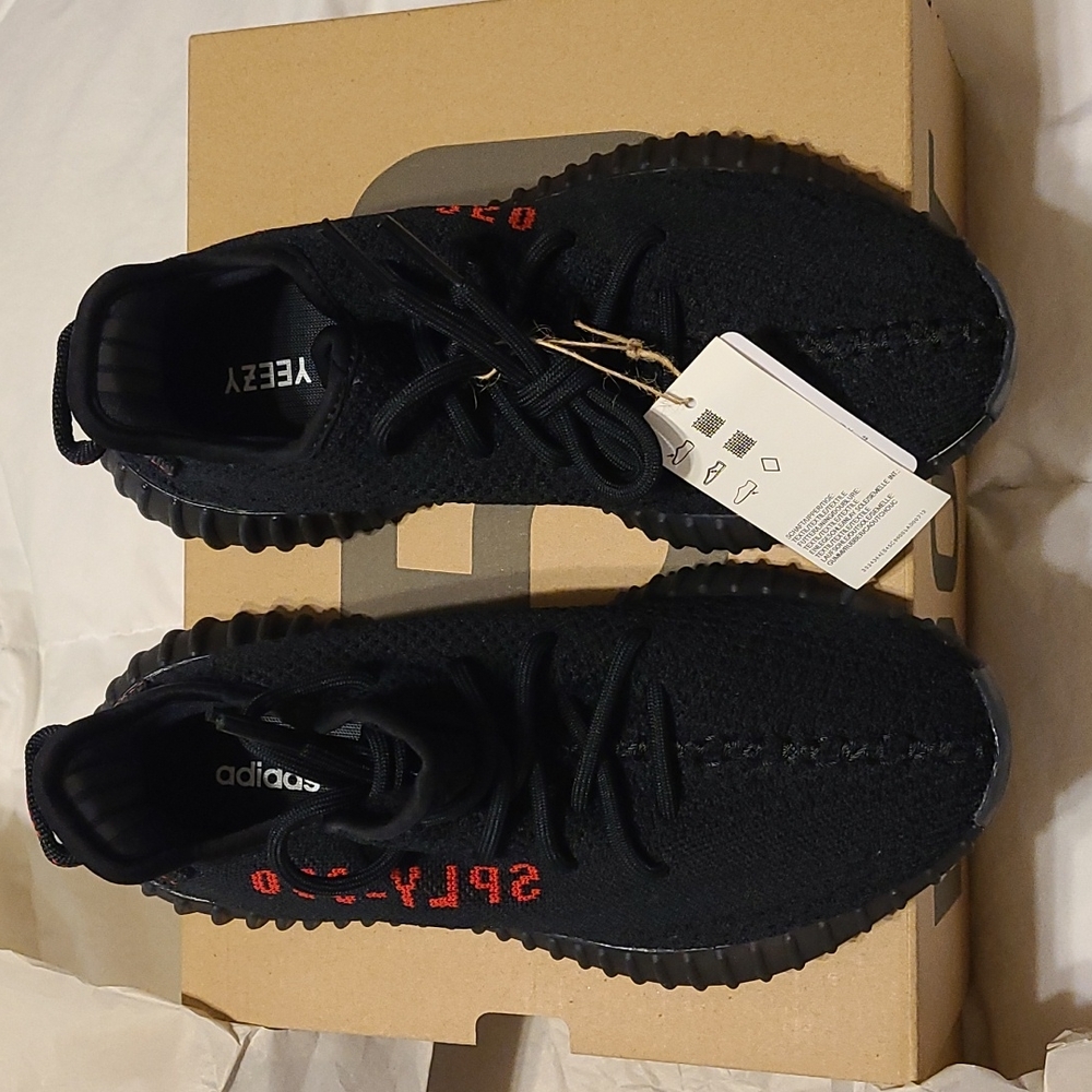 Yeezy 350 bred adult size 6.5 - Picture 5 of 7